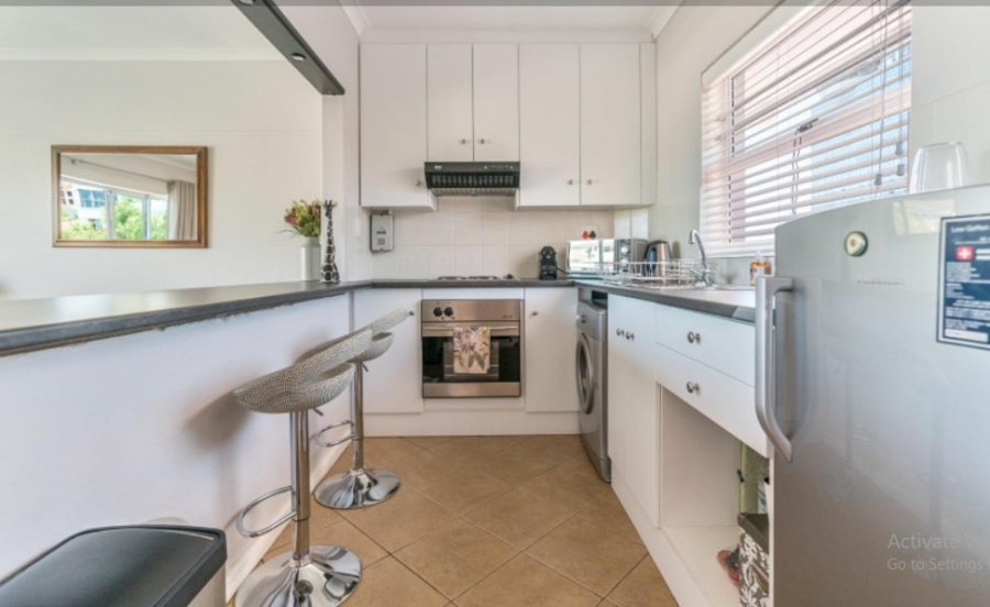 To Let 1 Bedroom Property for Rent in Three Anchor Bay Western Cape